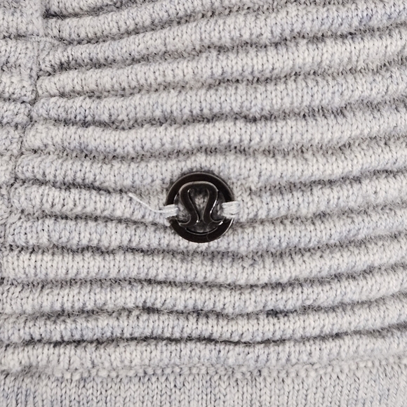 Lululemon Sit In Lotus Wrap II Merino Wool Ice Blue Gray Heather Cardigan Sz 6 - Picture 7 of 10